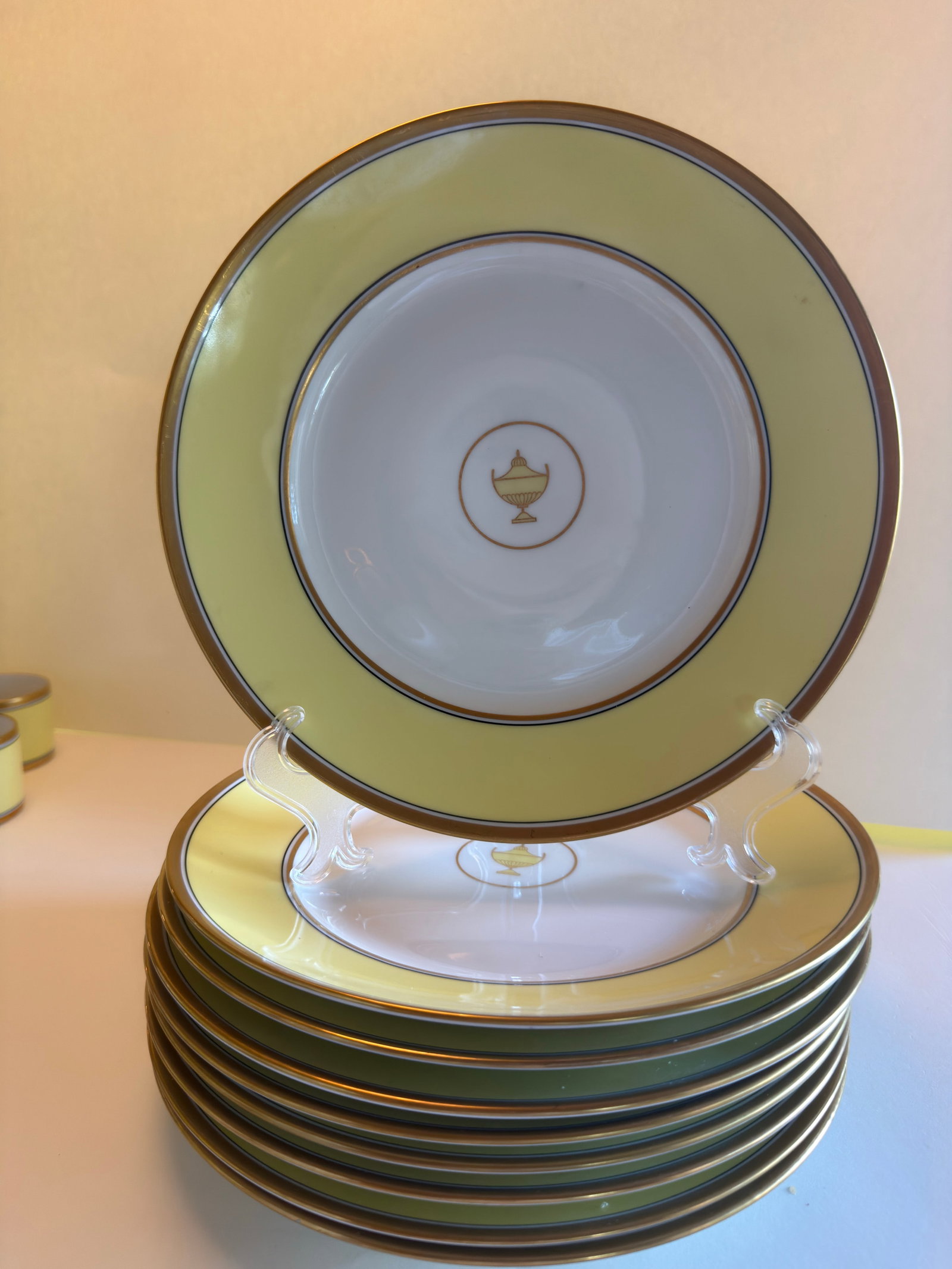 Richard Ginori "Impero Yellow" Porcelain Dinner Service for 9 "” Neoclassical, Italy (46 - 6