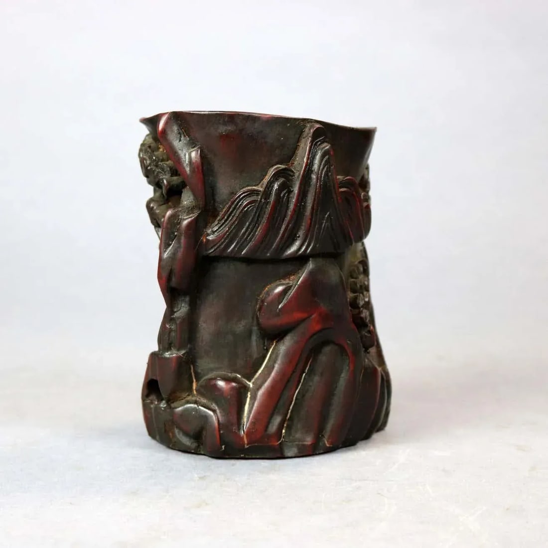 Antique Chinese Carved-In-Relief Resin Genre Scene Libation Cup - 4