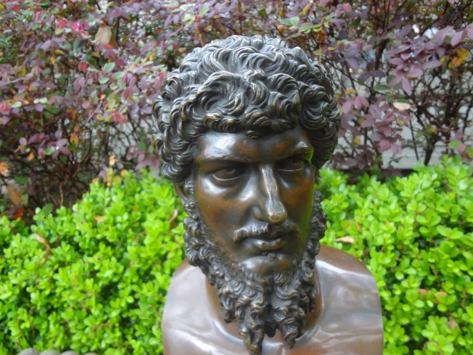 19th Century French Bronze Bust Sculpture of Emperor Lucius Varus - 3