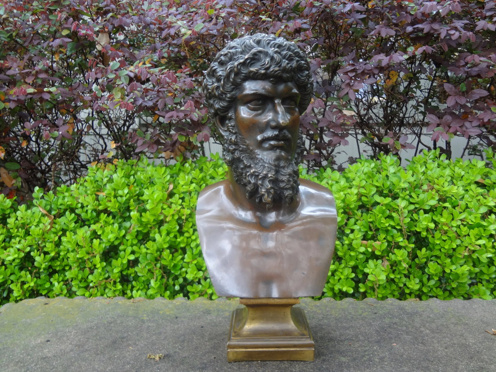 19th Century French Bronze Bust Sculpture of Emperor Lucius Varus - 9