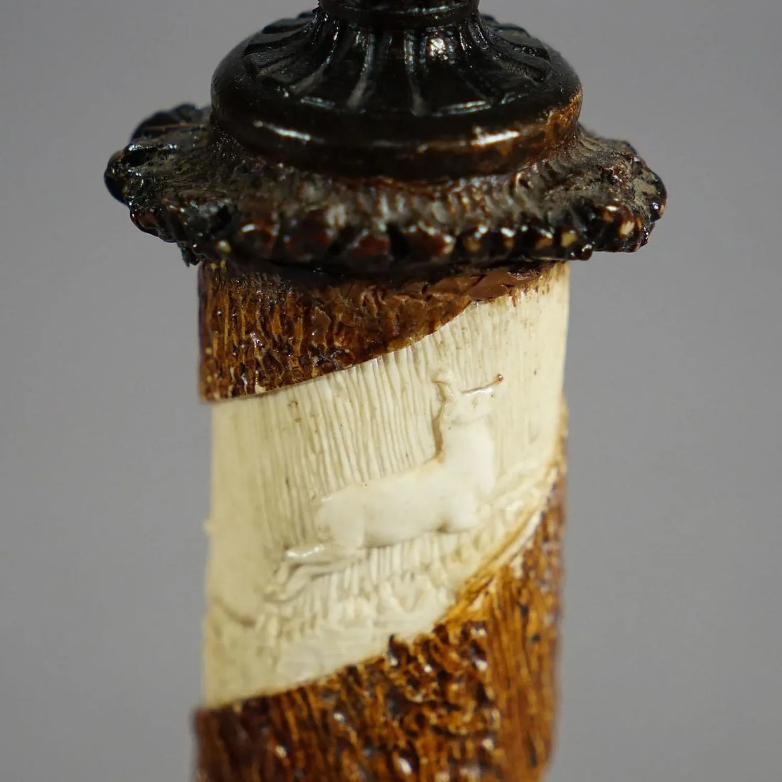 Pair of Victorian Antler Candle Holders With Fine Carvings, Germany Ca. 1880 - 11