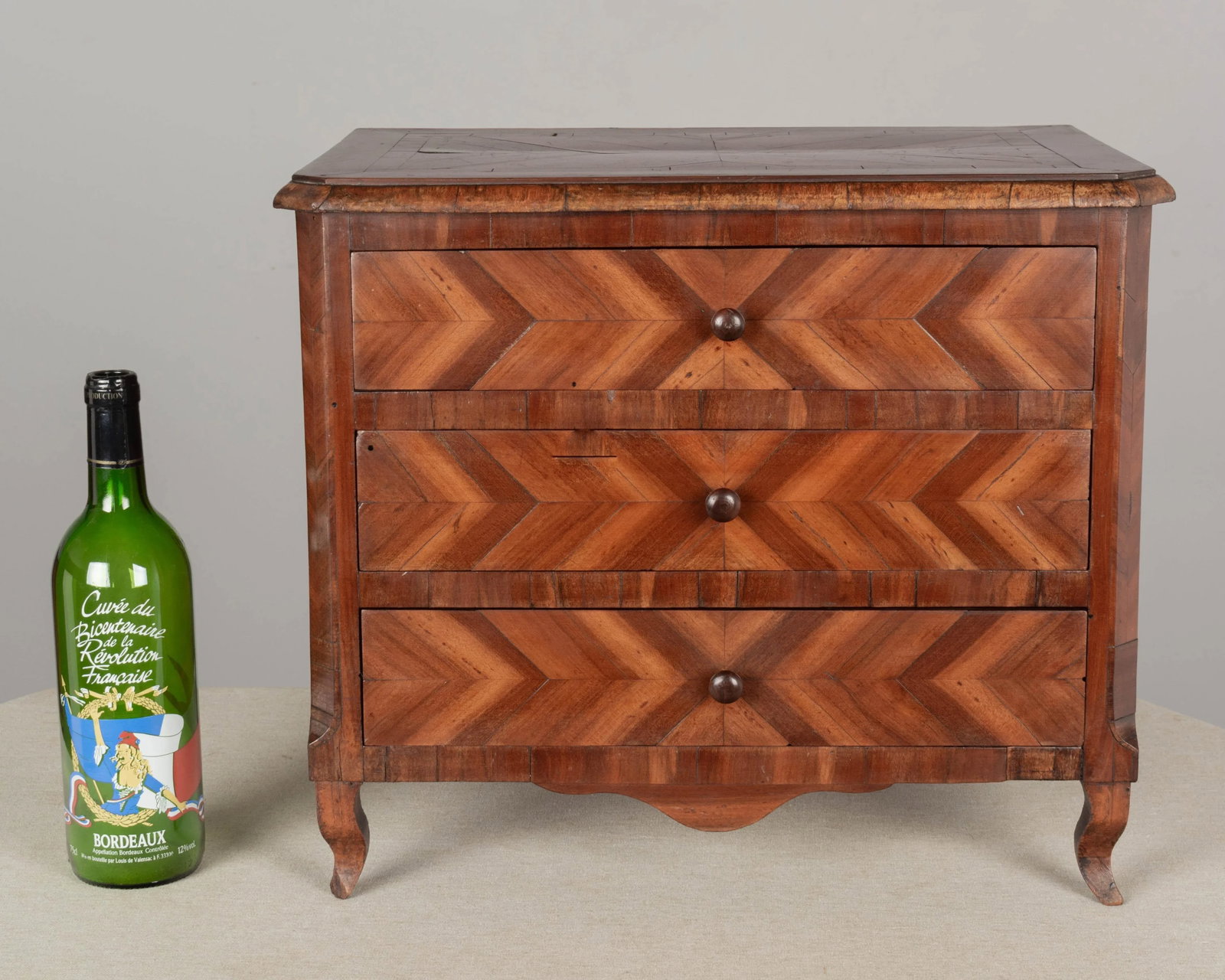 19th Century French Marquetry Jewelry Chest - 8