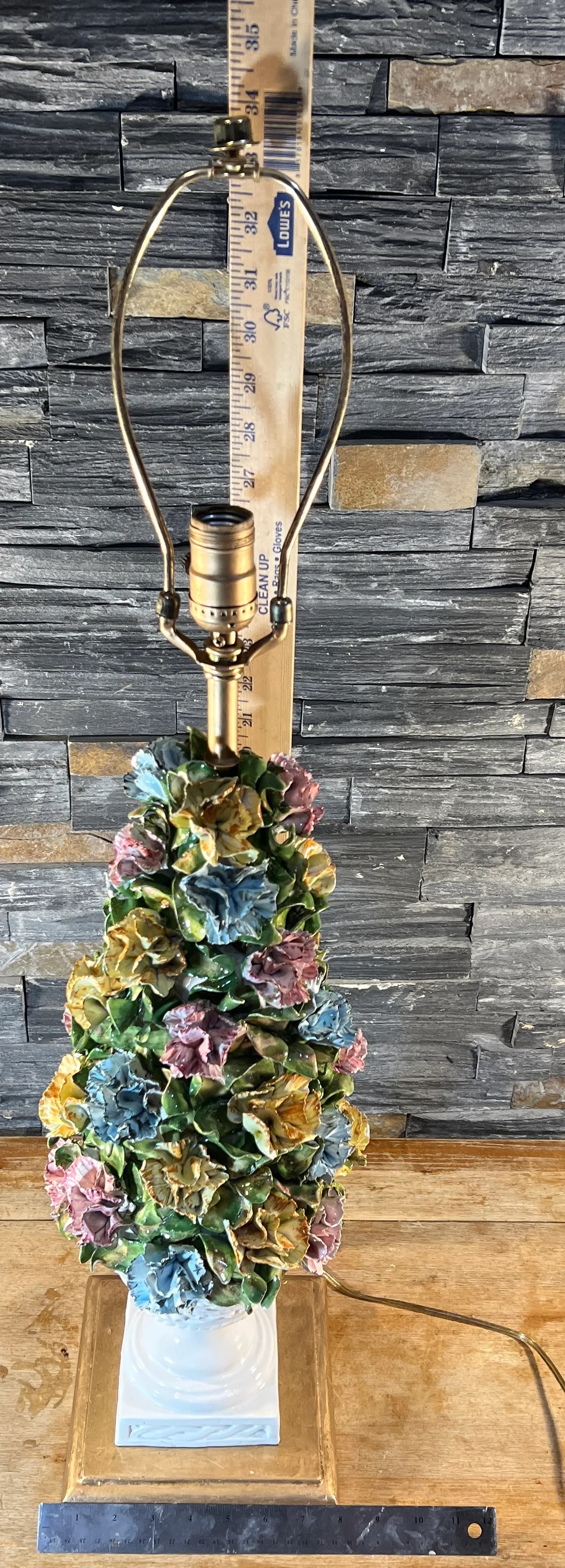 Mid-Century Capodimonte Porcelain Carnation Topiary Table Lamp - 12