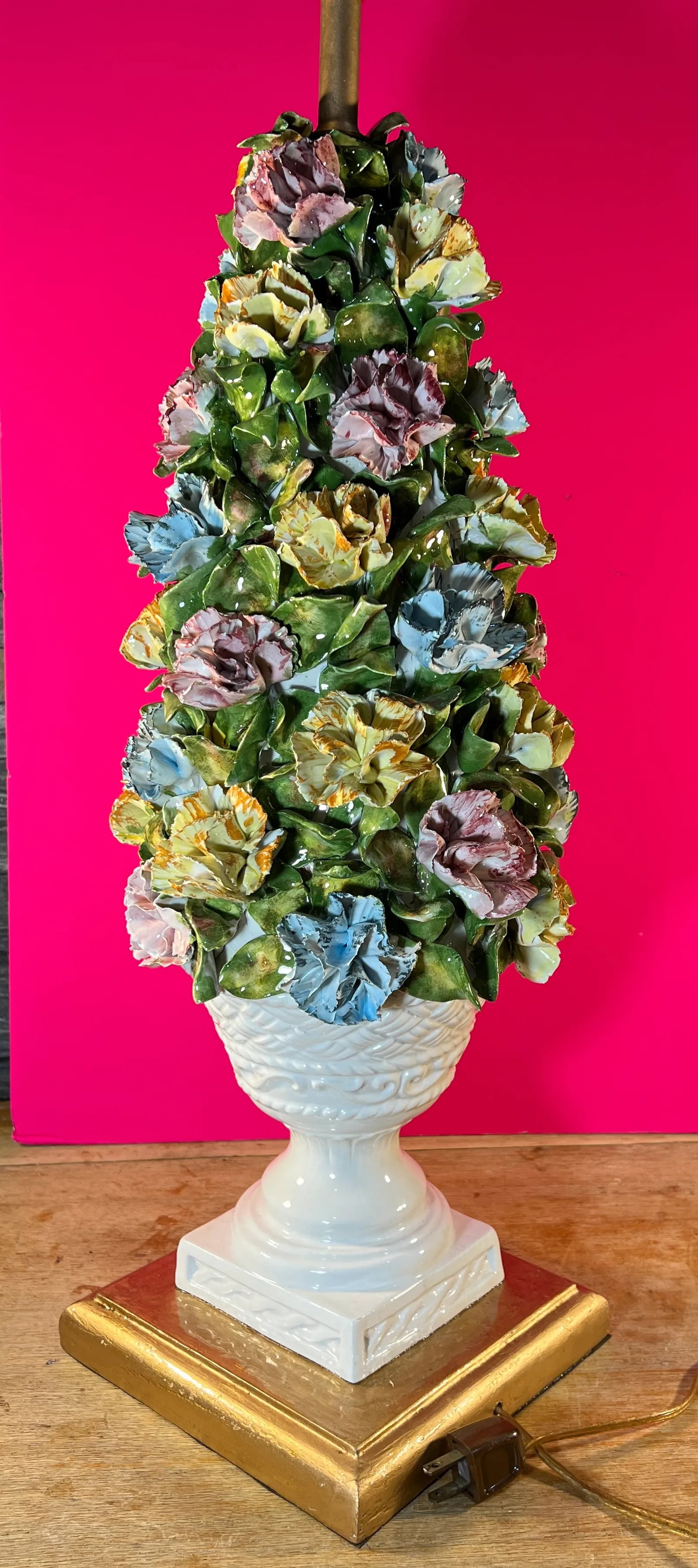 Mid-Century Capodimonte Porcelain Carnation Topiary Table Lamp - 5