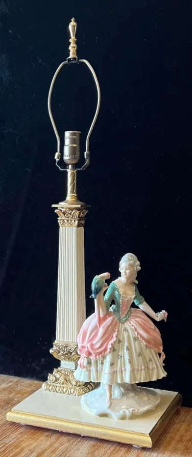 Antique Karl Ens Volkstedt Porcelain Lady Holding a Parrot Table Lamp - 2