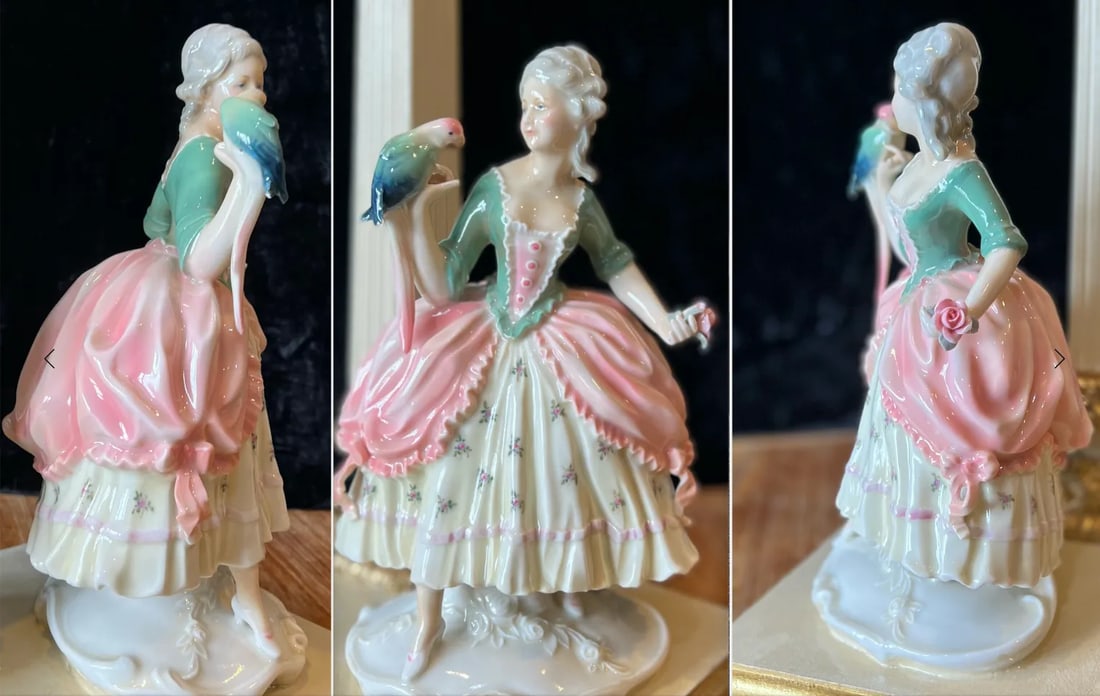 Antique Karl Ens Volkstedt Porcelain Lady Holding a Parrot Table Lamp - 8
