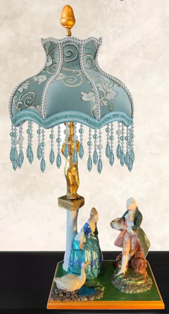 Vintage Figural Porcelain Table Lamp: Courting Couple in a Garden - 9