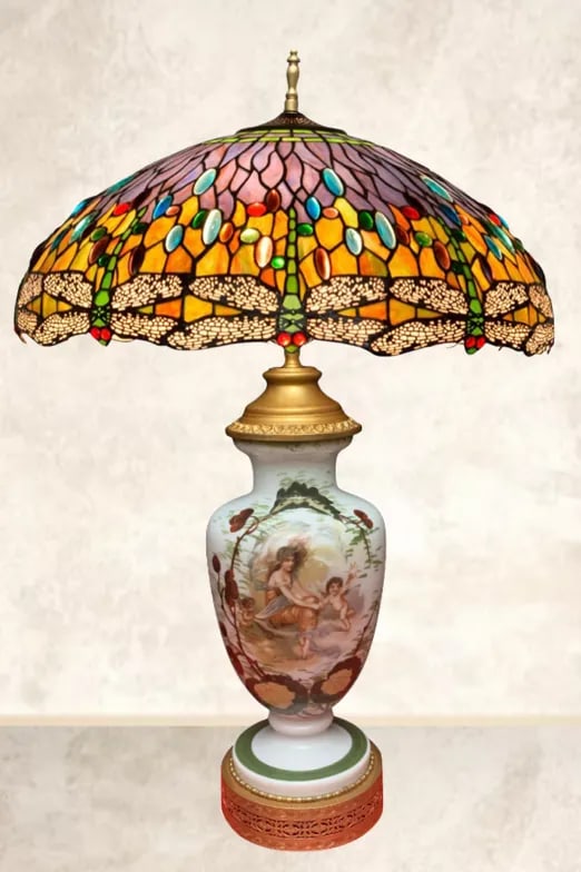 Antique Charles A. Starr Milk Glass Table Lamp: Maiden With Cherubs - 3