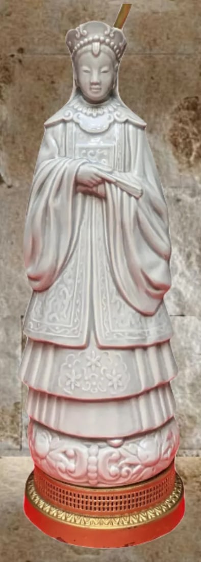 Antique Goddess Celadon Table Lamp: Guan Yin - 3