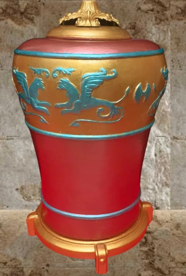 Vintage Griffin Amphora Table Lamp - 3