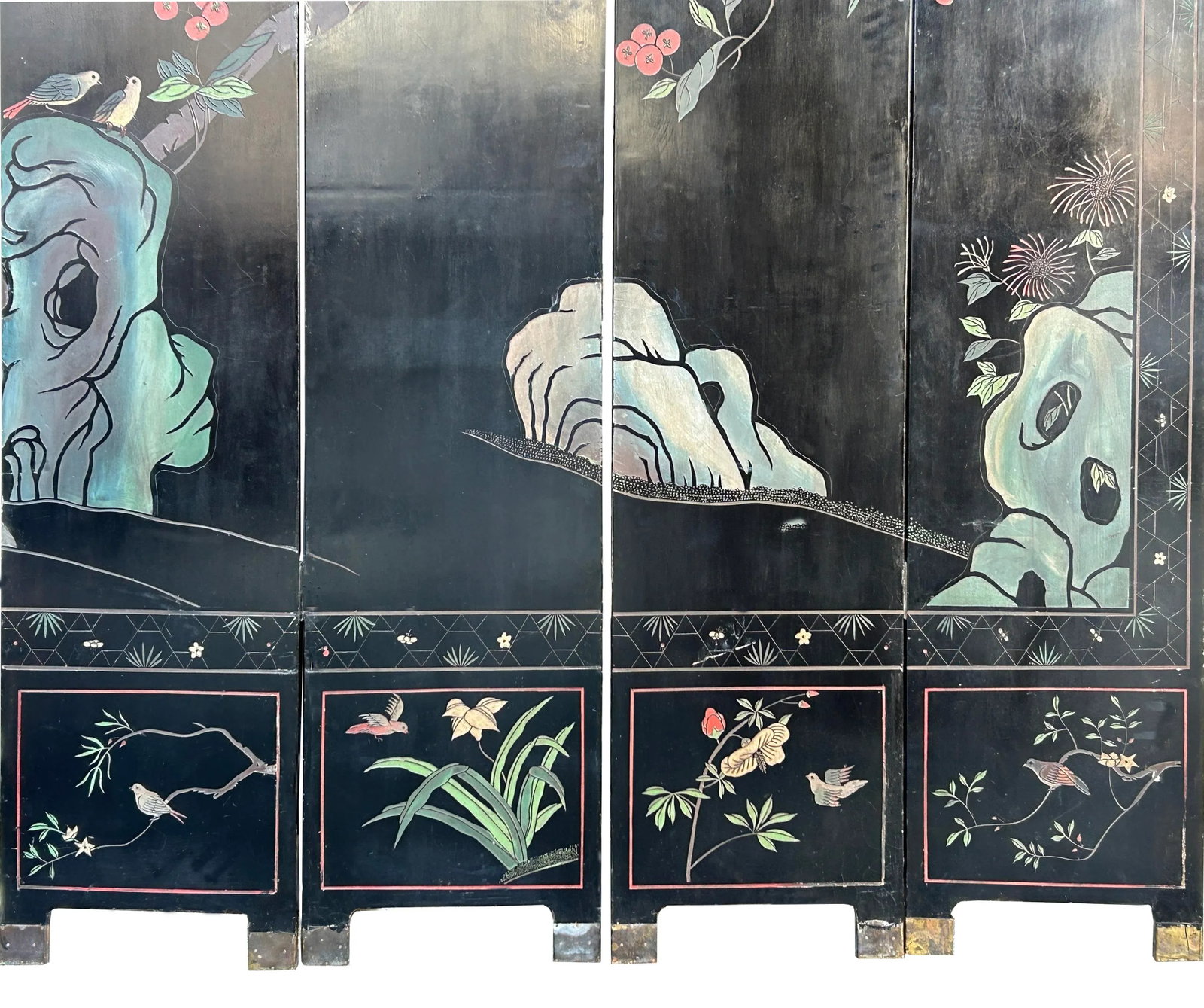 Vintage Chinese Coromandel Lacquer Court House Theme 8 Panel Screen - 8