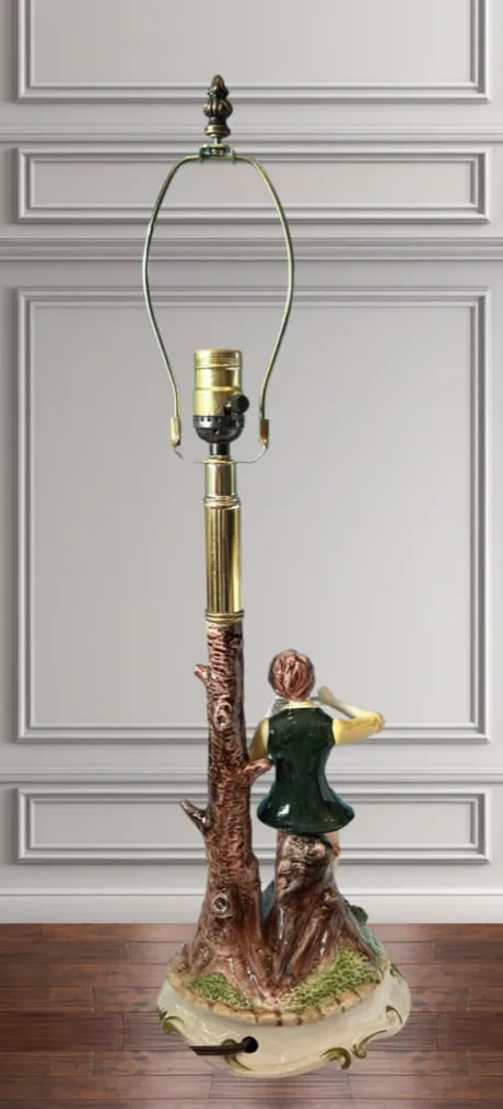 Mid-Century Capodimonte Porcelain Figural Table Lamp: Boy Playing a Flute - 11