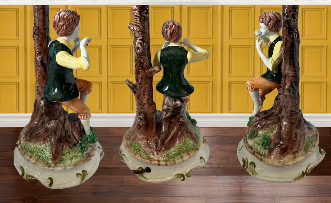 Mid-Century Capodimonte Porcelain Figural Table Lamp: Boy Playing a Flute - 12