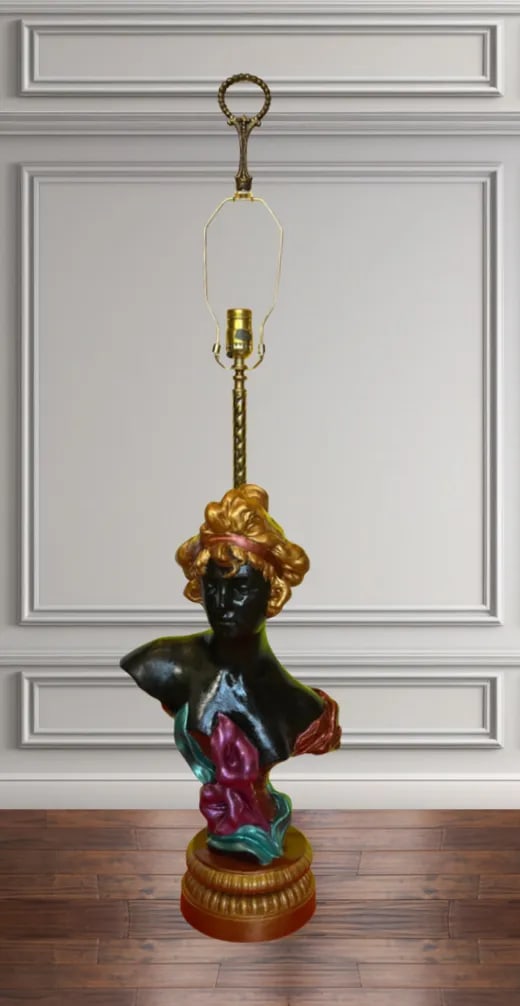 MId Century Lady Callalily Bust Sculpture Table Lamp - 5