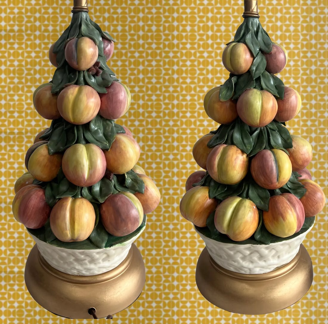 Capodimonte Porcelain Peach Topiary Table Lamp - 11