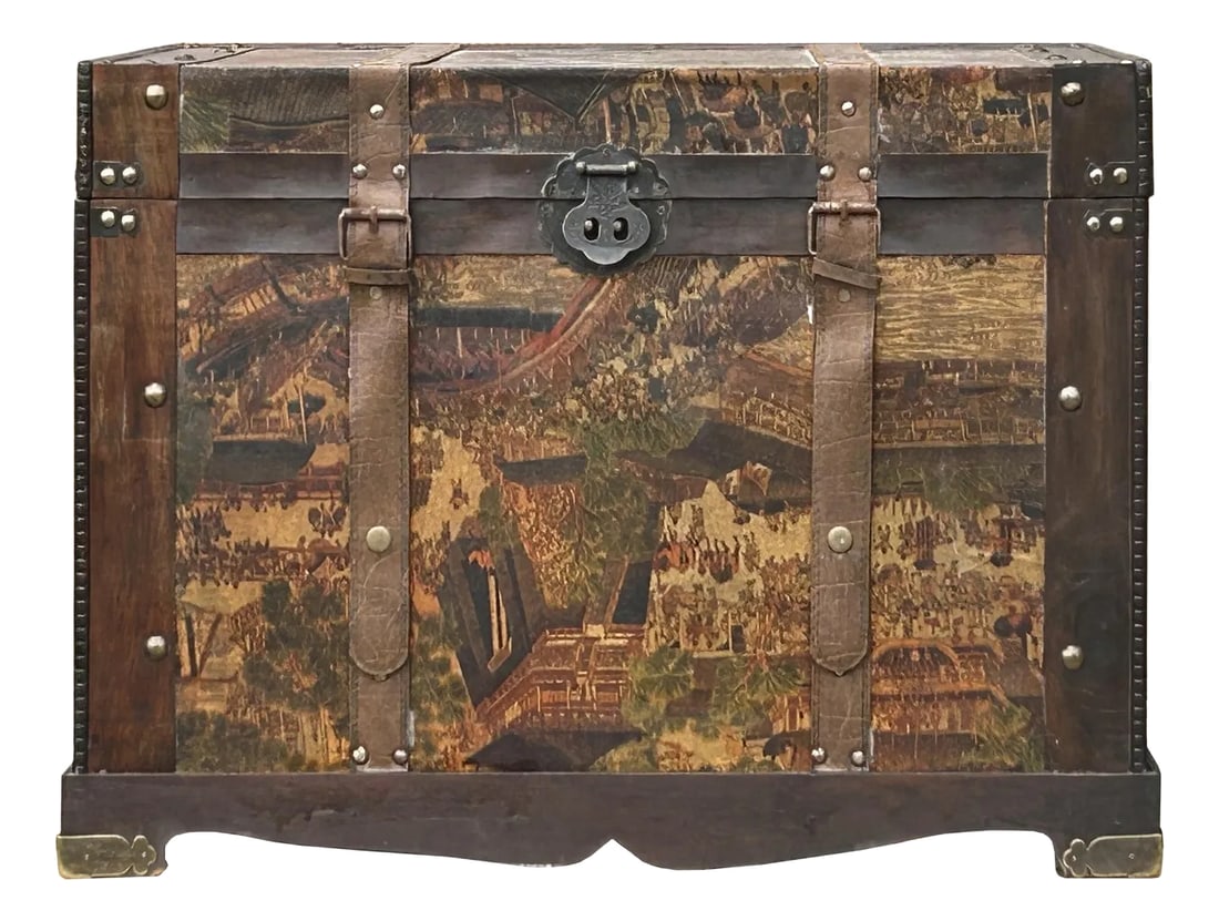 Vintage Weathered Patina Treasure Chest Shape Wood Trunk Box: This vintage wooden chest exudes a sense of historical grandeur, its weathered exterior telling tales of journeys long past. Constructed from dark, aged wood, the chest is reinforced with