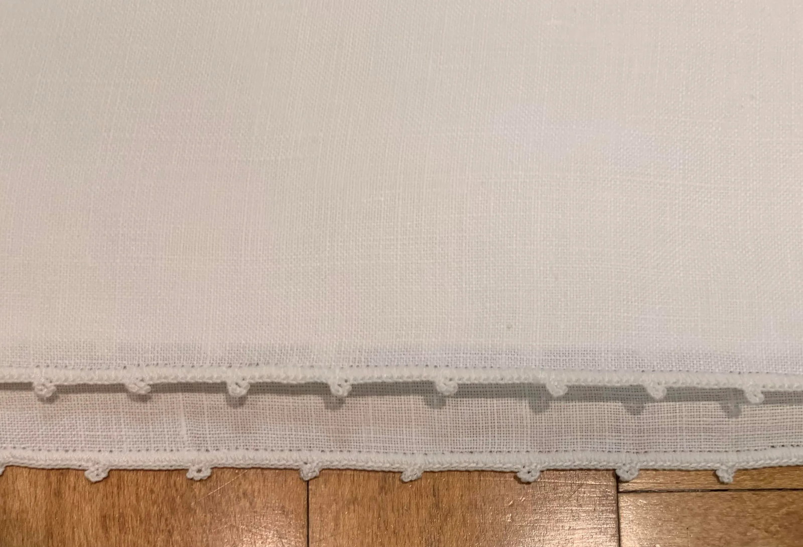 Vintage Cotton Placemats With Lace Corners- Set of 4 - 4