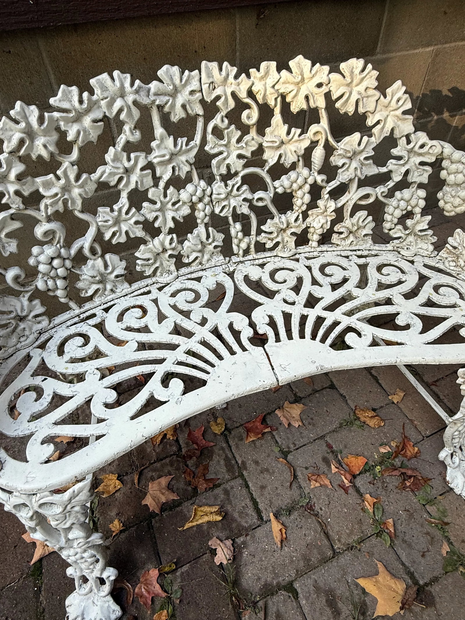 White Cast Iron Grapevine Antique Victorian Outdoor Garden Furniture Suite-Set of 5 - 10