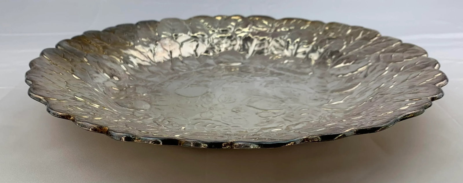 1960s Vintage Silverplate Leaf Serving Platter - 3