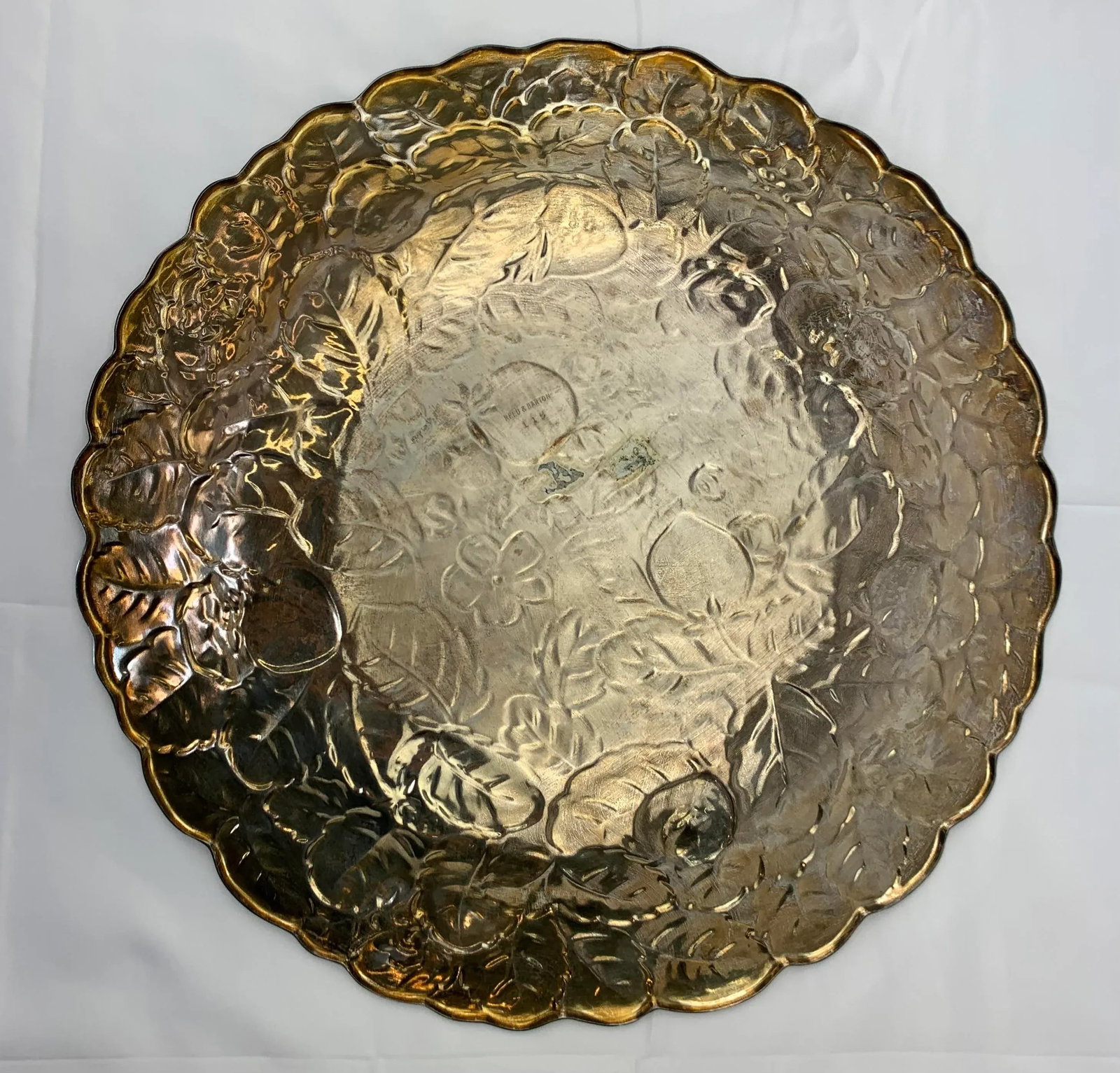 1960s Vintage Silverplate Leaf Serving Platter - 5