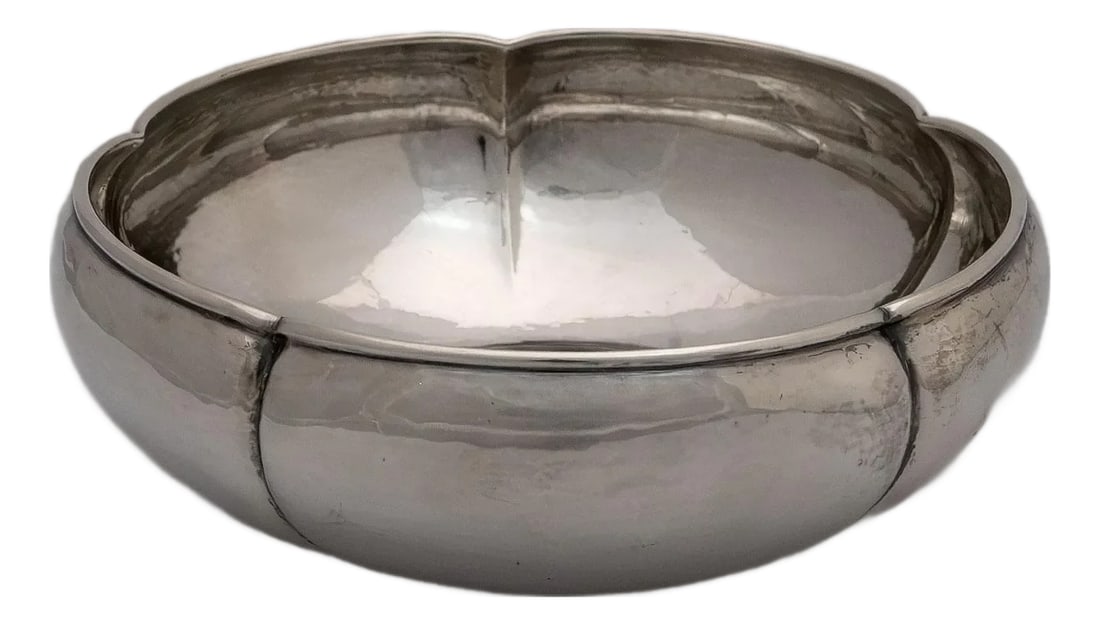 Sterling Silver Arts and Crafts Scalloped Bowl, 1938: The Kalo Shop hand-hammered sterling silver bowl with a scalloped form is in the Arts and Crafts Style and is marked #18. It features a scalloped border with elegantly curved lobes. It has a gentle