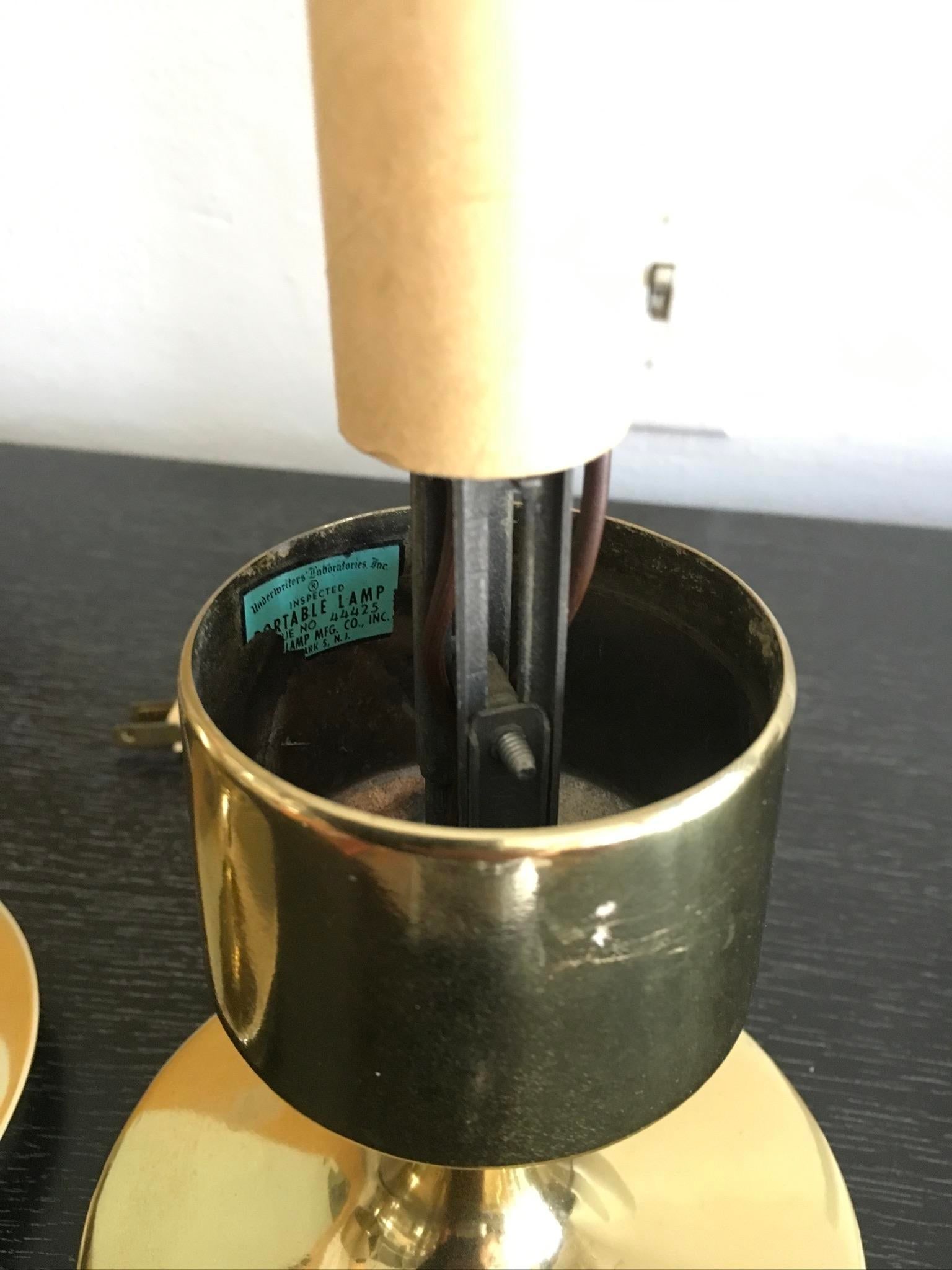 Pair of Mid-Century Modern or Space Age Brass & Frosted Glass Table Lamps - Laurel Lamp Mfg. - 5