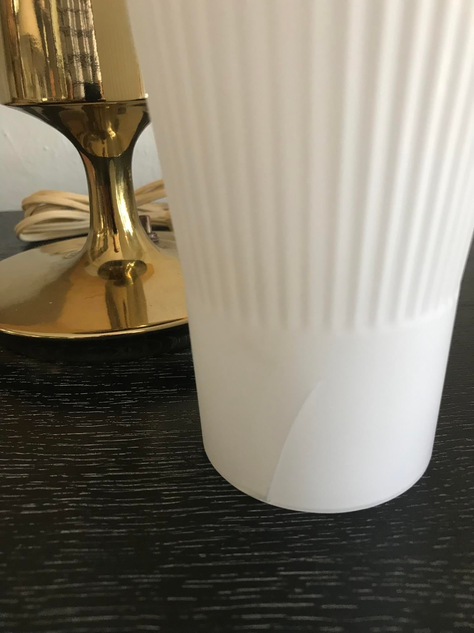Pair of Mid-Century Modern or Space Age Brass & Frosted Glass Table Lamps - Laurel Lamp Mfg. - 9