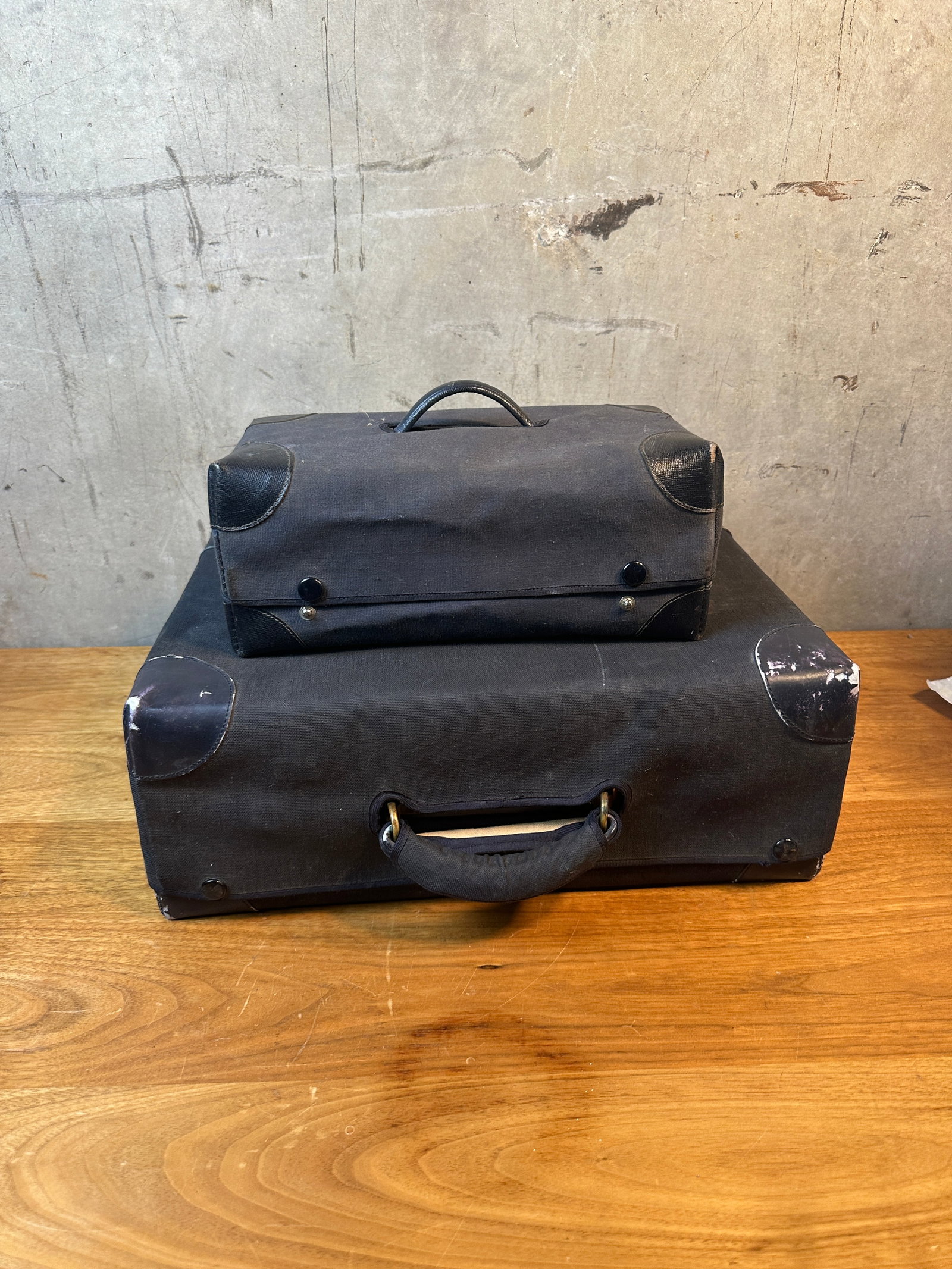 Antique Morabito Paris Men's Fitted Travel Vanity Case Navy Leather & Glass Grooming Set - 15