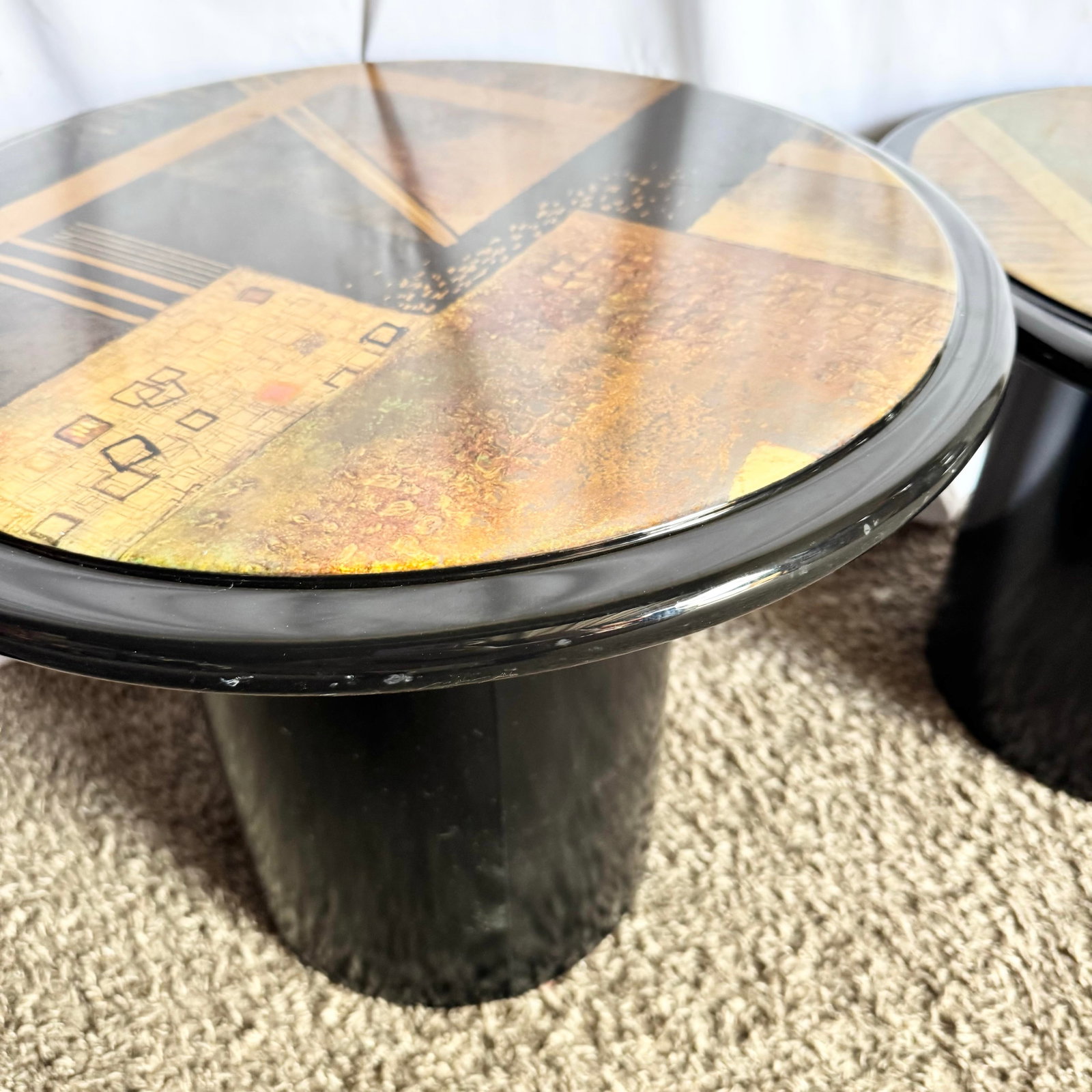 Postmodern Black and Abstract Nesting Mushroom Tables - Set of 3 - 6
