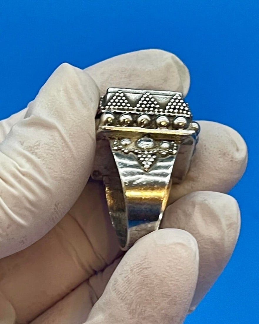 Antique Yemen Sterling Silver Lapis Lazuli Tower Ring, Size 9.5. Antique Yemen Jewelry - 6