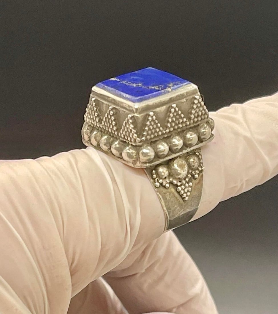 Antique Yemen Sterling Silver Lapis Lazuli Tower Ring, Size 9.5. Antique Yemen Jewelry - 7