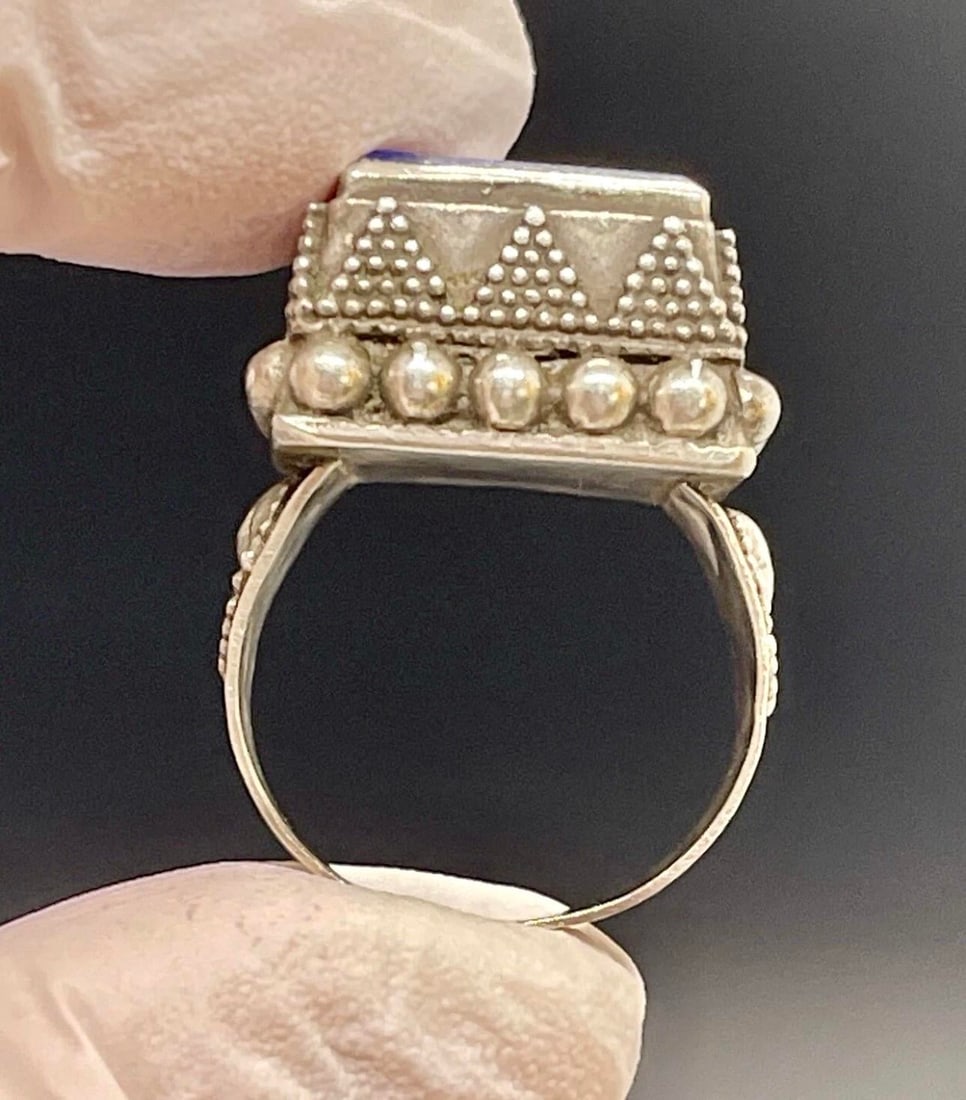 Antique Yemen Sterling Silver Lapis Lazuli Tower Ring, Size 9.5. Antique Yemen Jewelry - 9