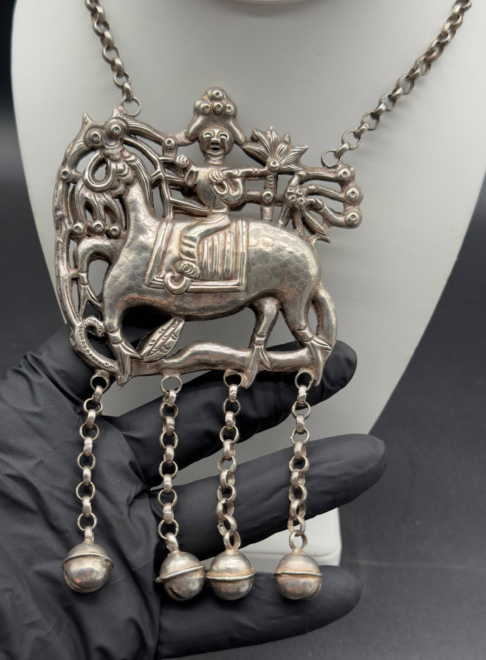 Vintage Chinese Silver Qilin Necklace - 7