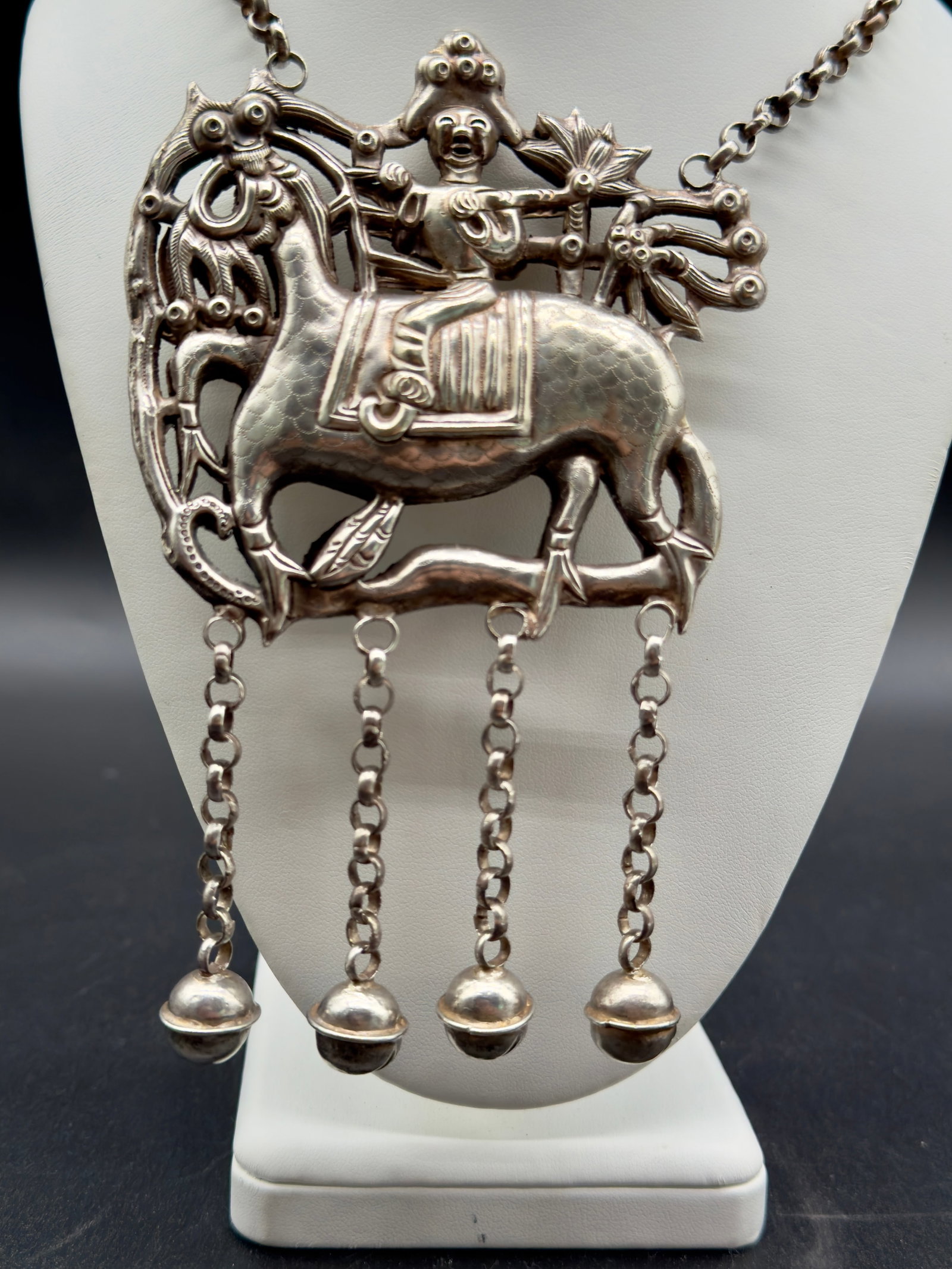 Vintage Chinese Silver Qilin Necklace - 8