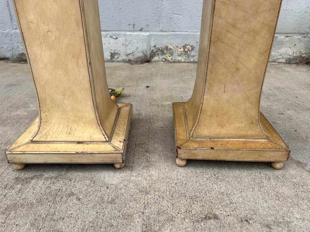 Pair of 1990s Lexington Furniture Cream Leather Floor Lamps With Matching Leather Shades - 11
