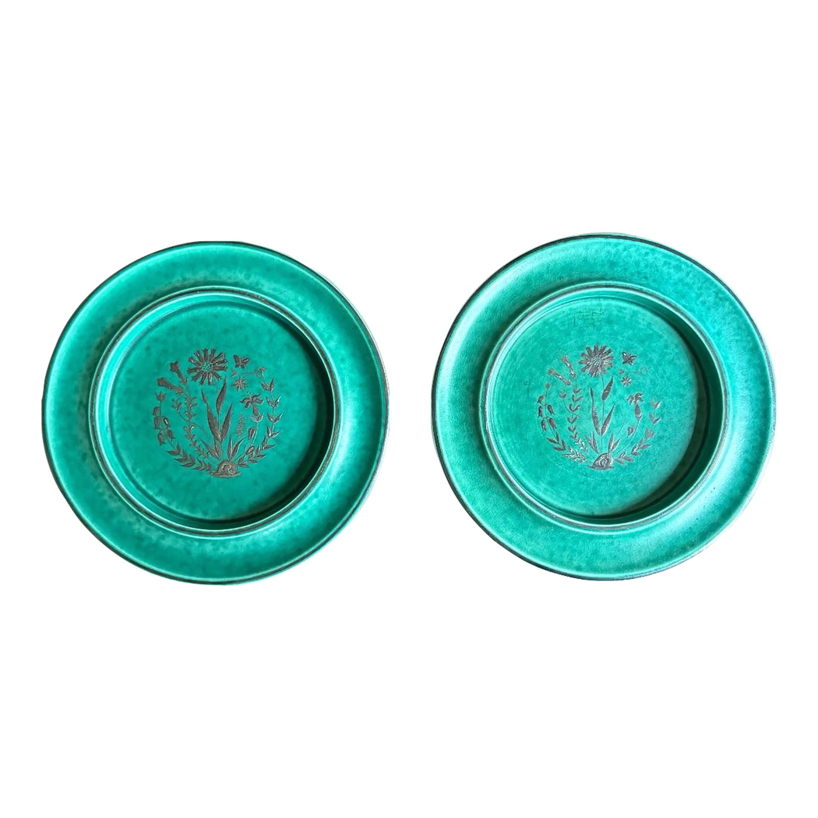 1940s Wilhelm KÃ¥ge for Gustavsberg Pair of Floral "Argenta" Teal Stoneware Plates, Sweden: These stunning ceramic turquoise plates have applied designs of flowers and leafs and were designed by Wilhelm Kåge for Gustavsberg Sweden. Hallmarked on the bottom in the stoneware: