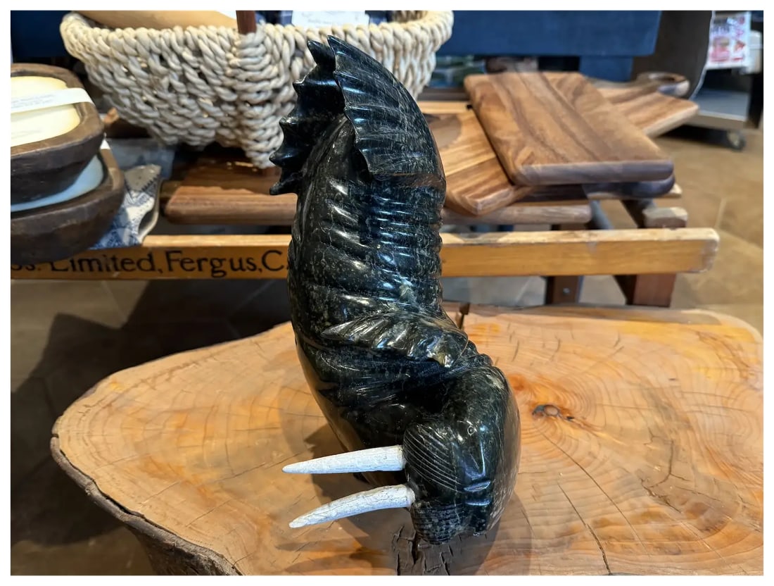 1960s Soapstone Dancing Walrus by Peter Parr 10.5 Inches – Cape Dorset, Nu - 4