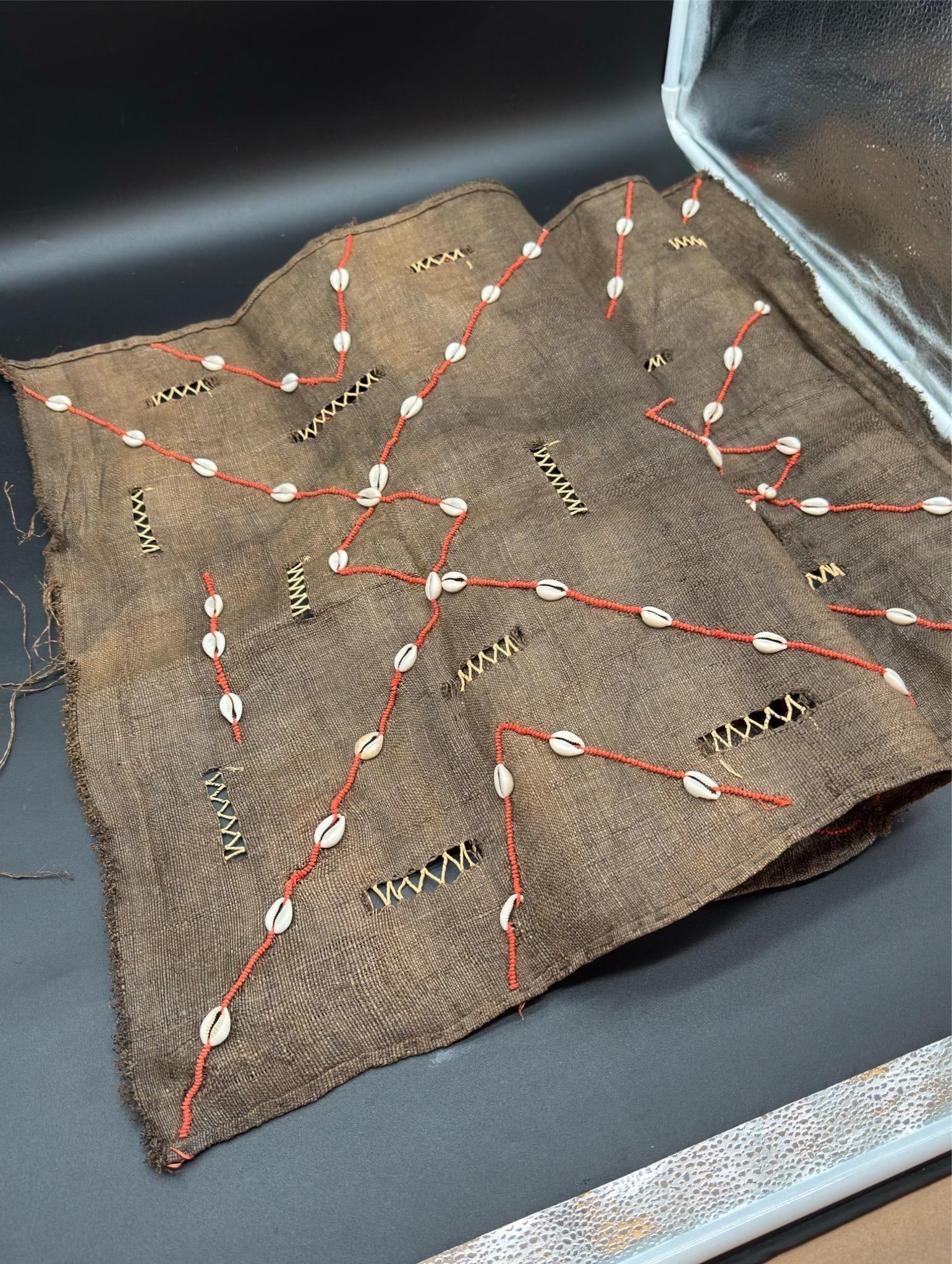 Vintage African Kuba Mud Cloth With Cowrie Shells and Orange Seed Beads in a Geometric Design - 12