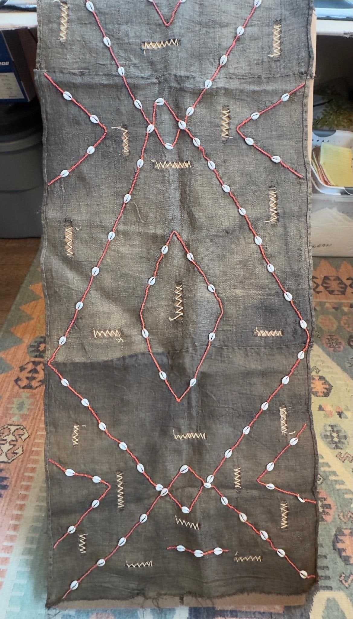 Vintage African Kuba Mud Cloth With Cowrie Shells and Orange Seed Beads in a Geometric Design - 2