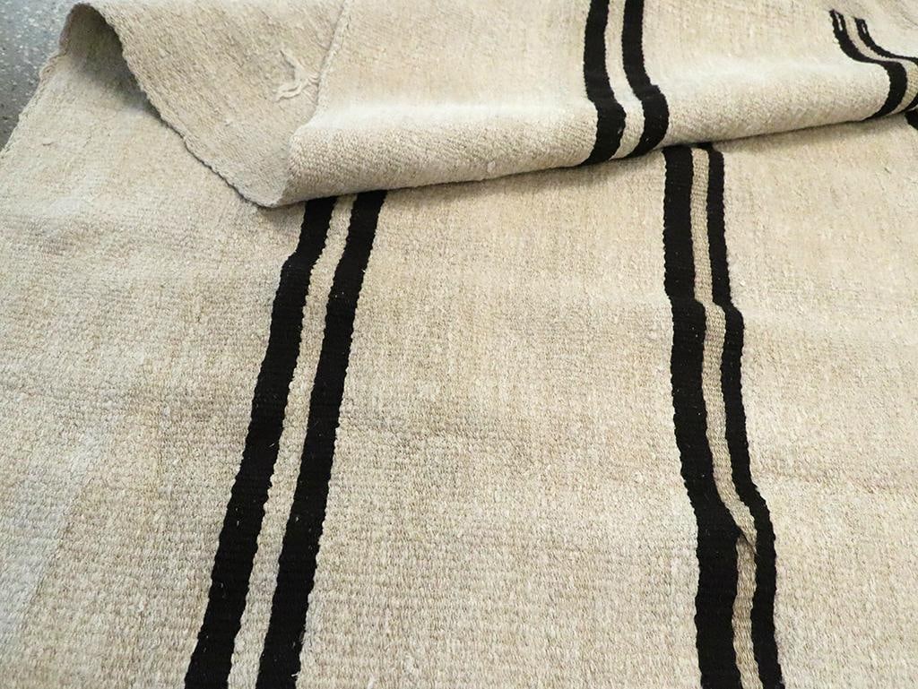 Galerie Shabab Collection Mid-20th Century Turkish Flatweave Kilim Gallery Rug - 10