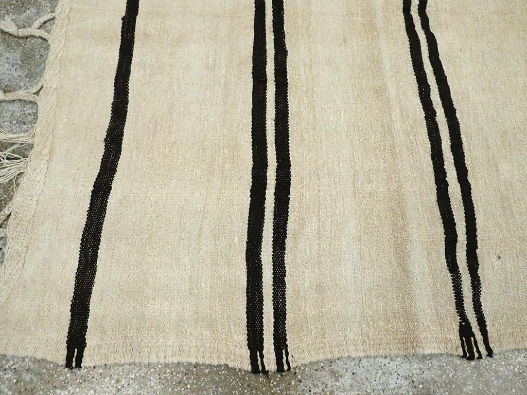 Galerie Shabab Collection Mid-20th Century Turkish Flatweave Kilim Gallery Rug - 8