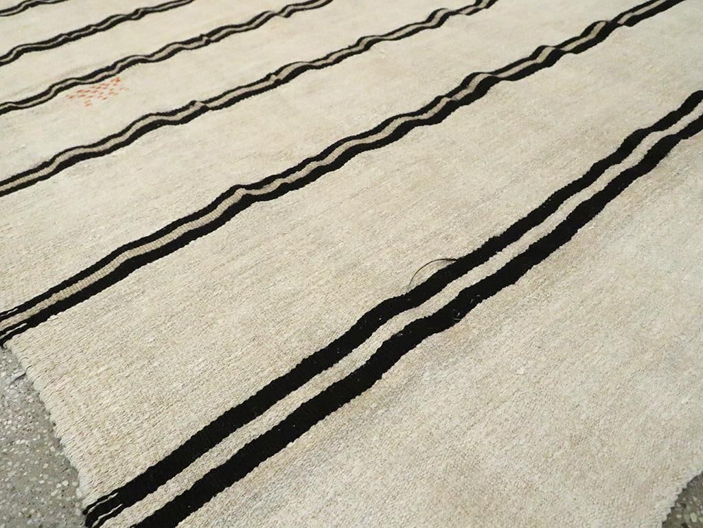 Galerie Shabab Collection Mid-20th Century Turkish Flatweave Kilim Gallery Rug - 9