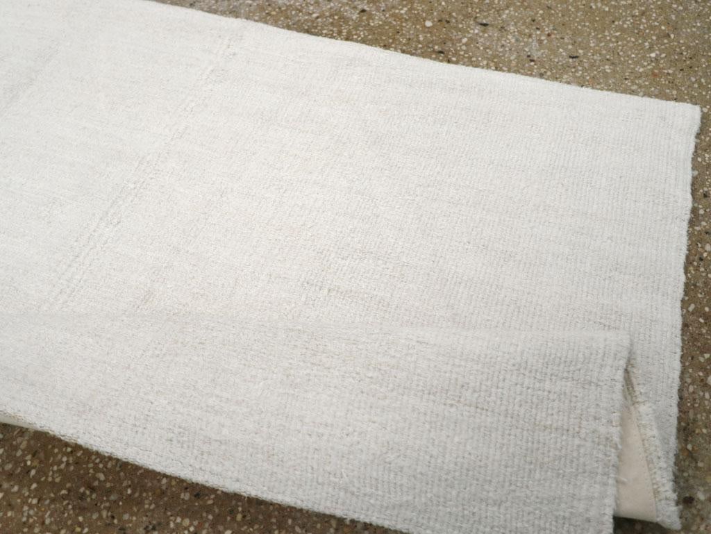 Galerie Shabab Collection Mid-20th Century Turkish Flatweave Kilim Throw Rug - 7