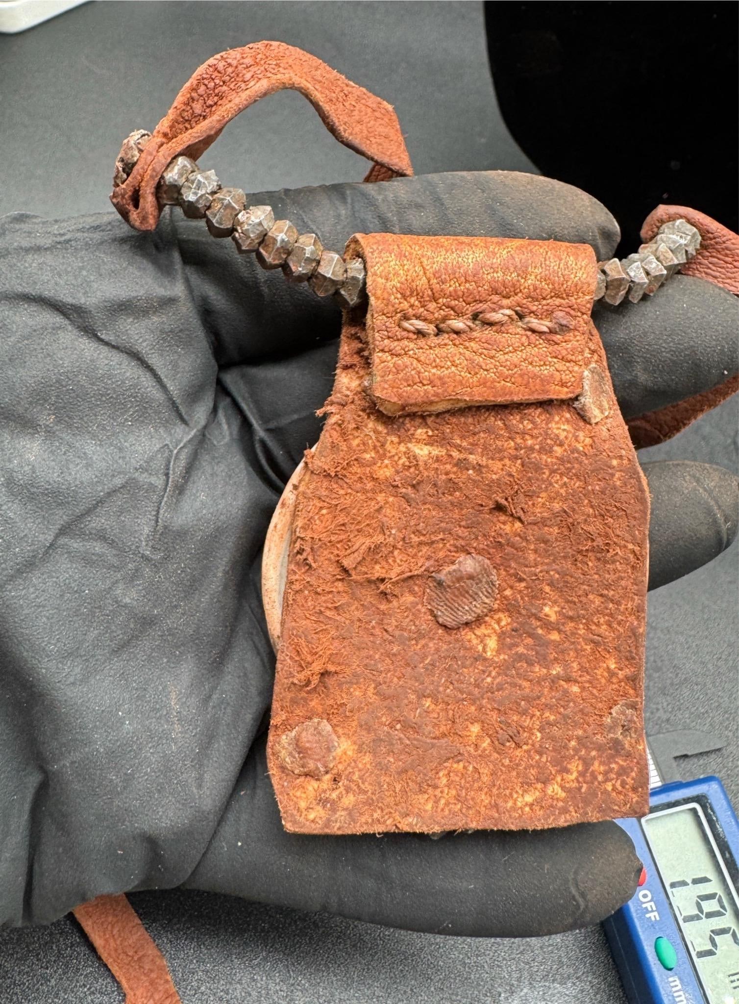 1970s Himba Tribe Necklace, Leather, Shell, Iron - 13