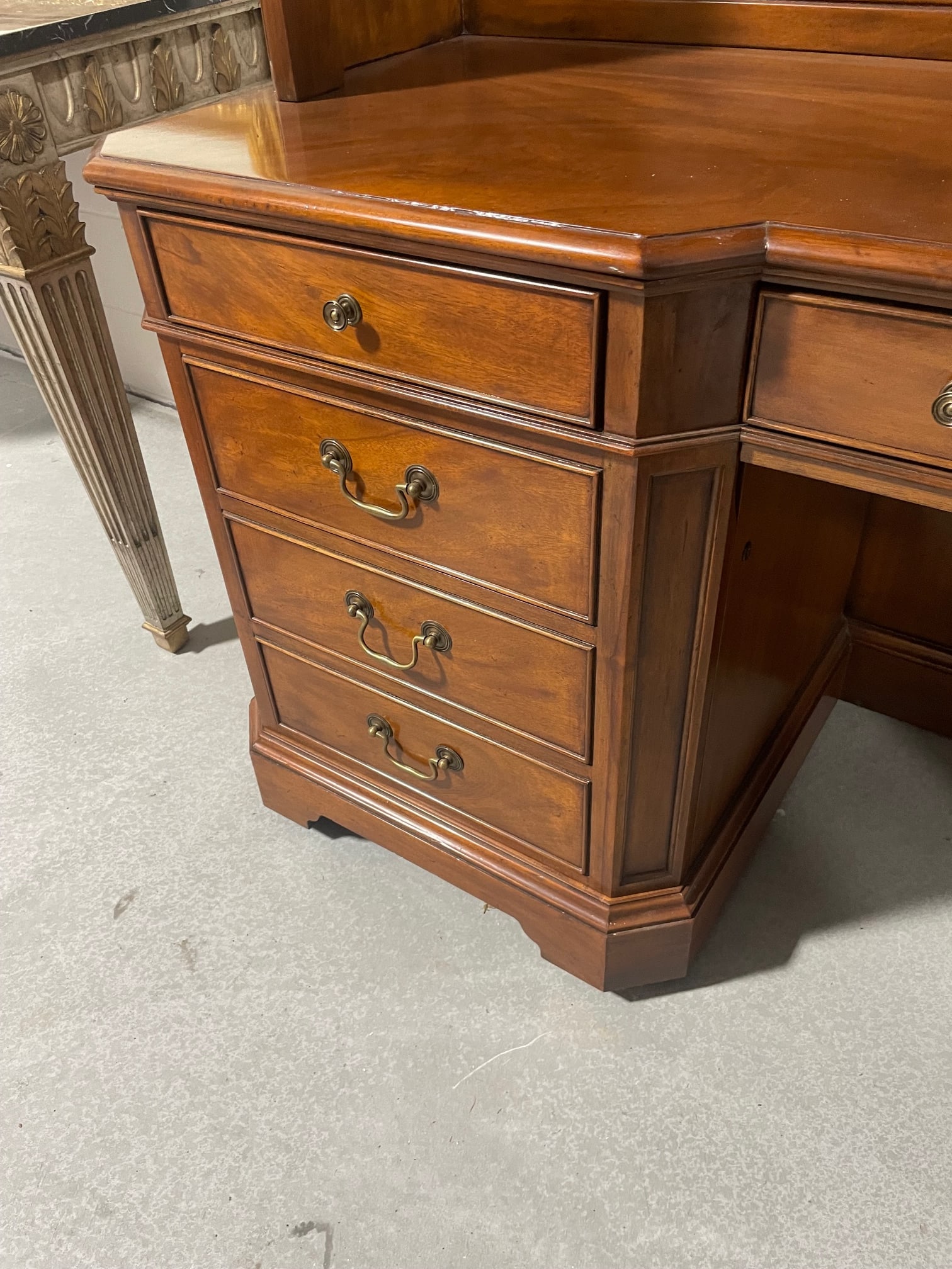 Mahogany Office Credenza - 10