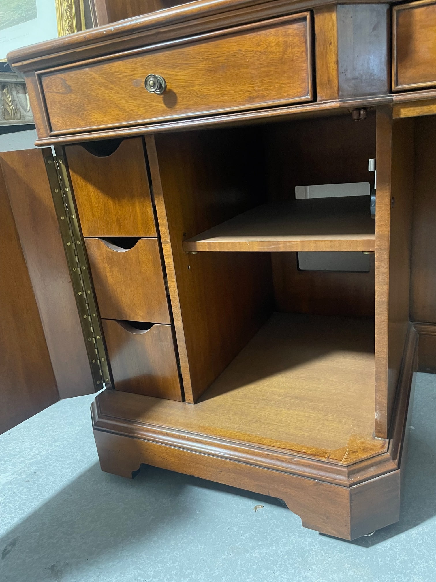 Mahogany Office Credenza - 8