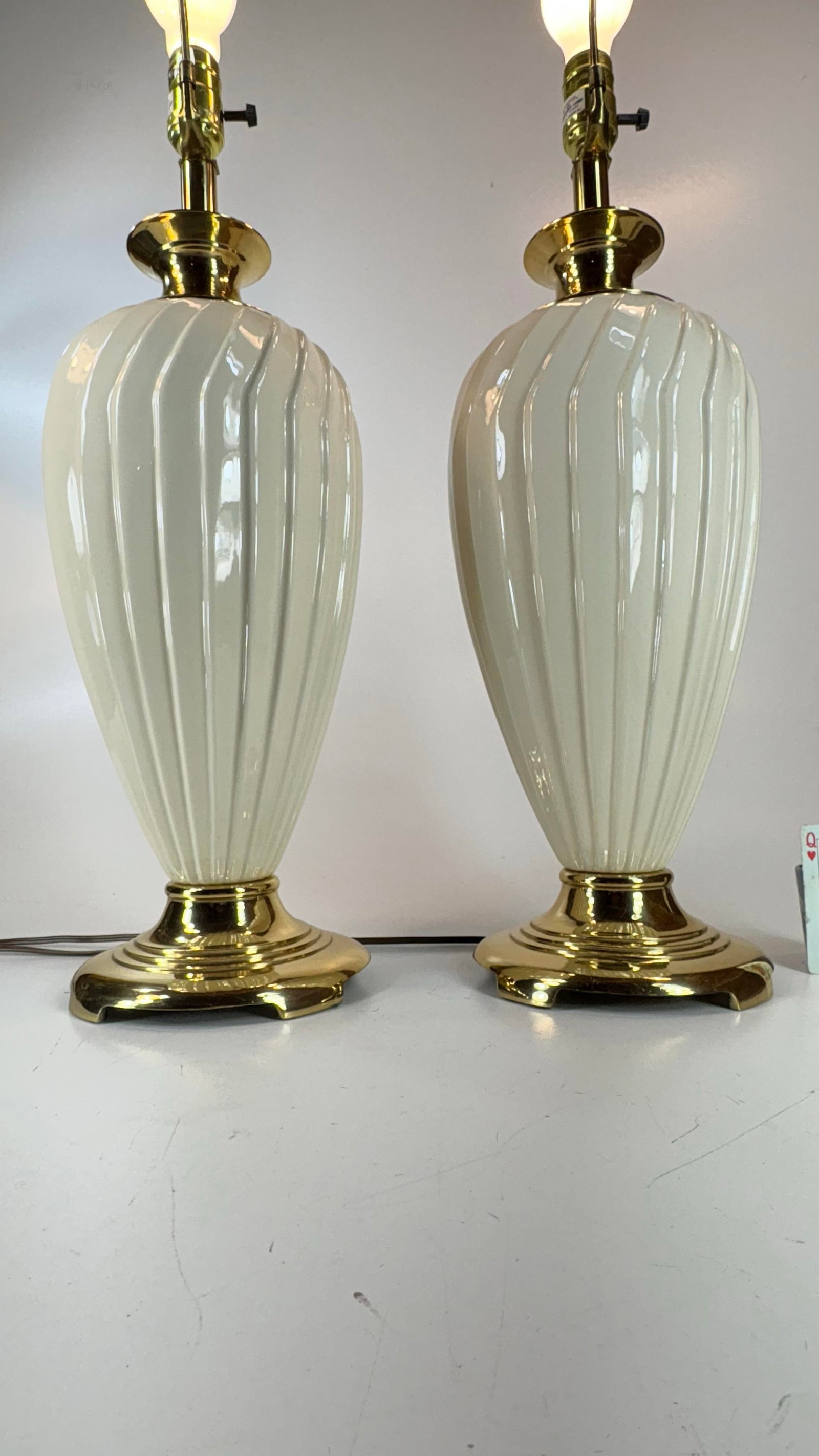 1990's Postmodern Beige Reticulated Ceramic Lamps Brass Sunset Lamp Co. Richards Mfg. - a Pair - 6