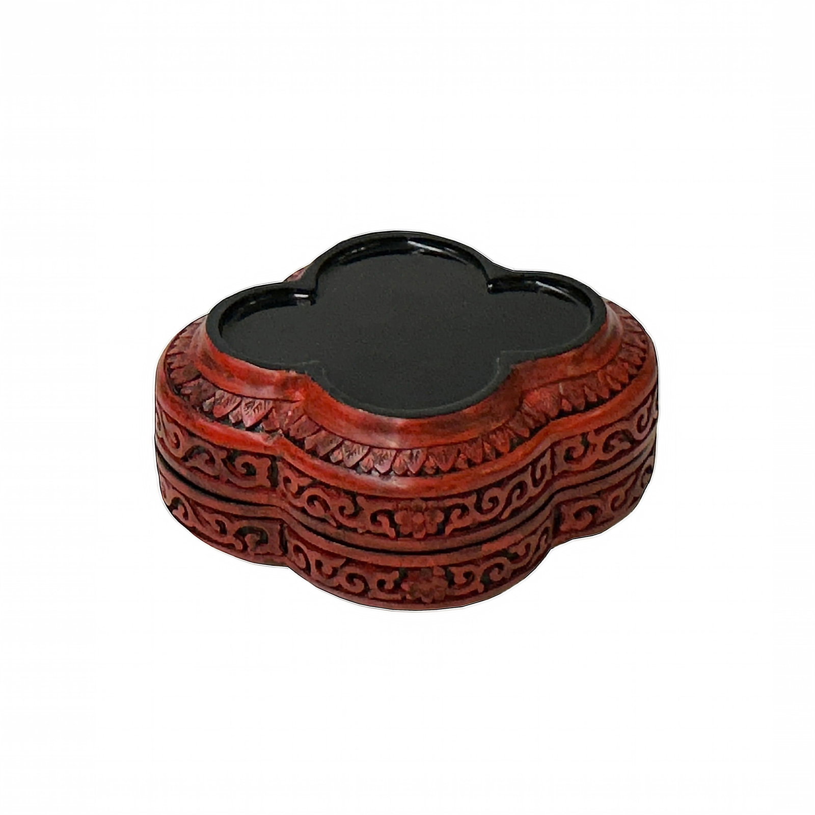 Handcrafted Vintage Chinese Red Lacquer Four Lobed Floral Accent Box - 3
