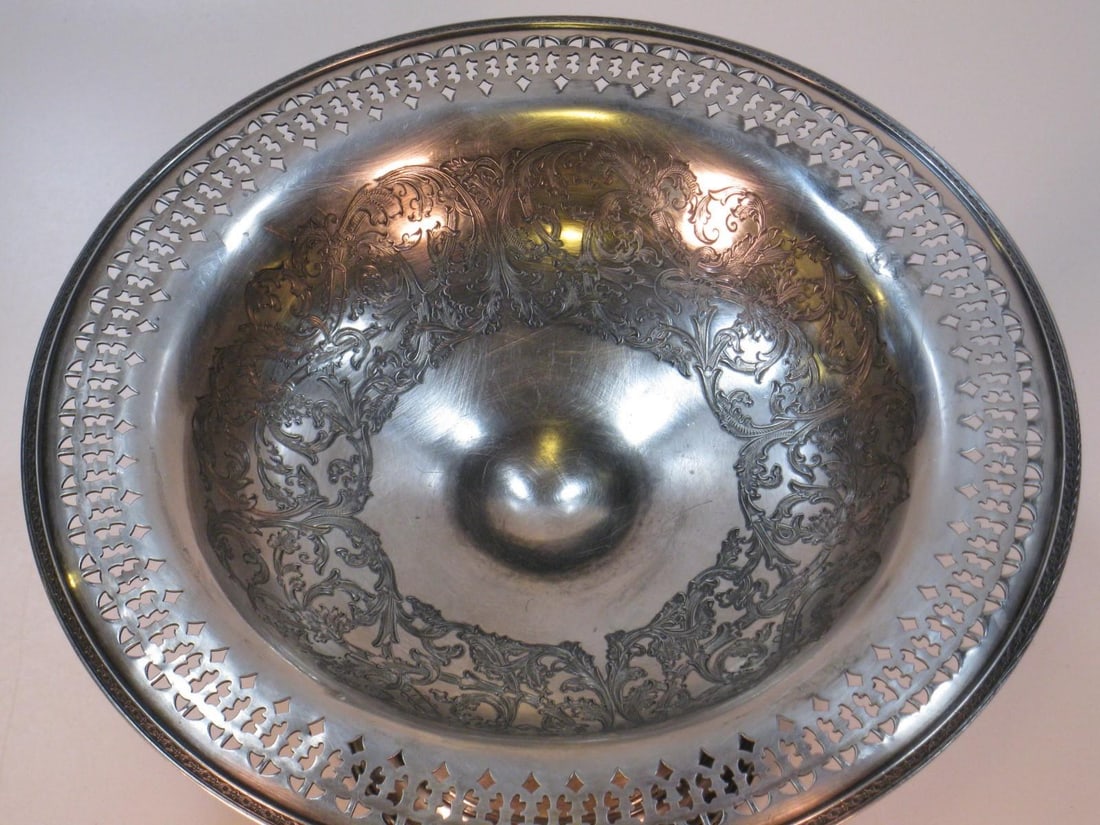 Bowl Footed WILCOX Silverplate Hand-Engraved Scrolls Silver 1850-1899 Bowls - 11