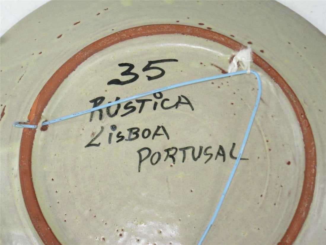Mid 20th Century Platter 12" Earthenware Hand Painted from Portugal Signed - Rustica Lisboa - 2